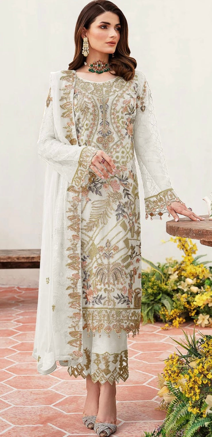 Very Beautiful Pakistan 3pce Georgette Embroidery Suit