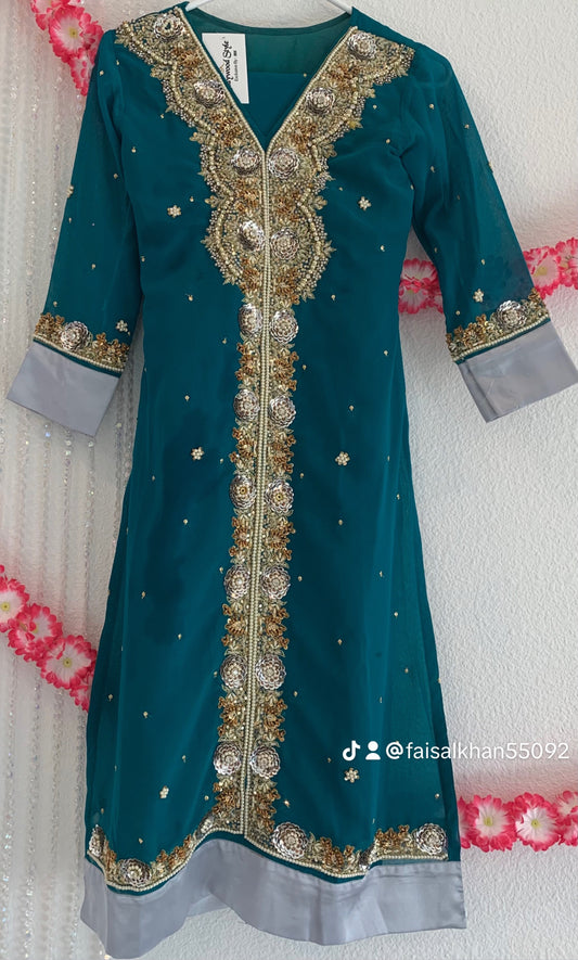 Nice 3 pc Chiffon suit with  heavy work